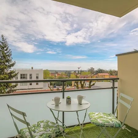 L'escale, 2 Avec Balcon, *